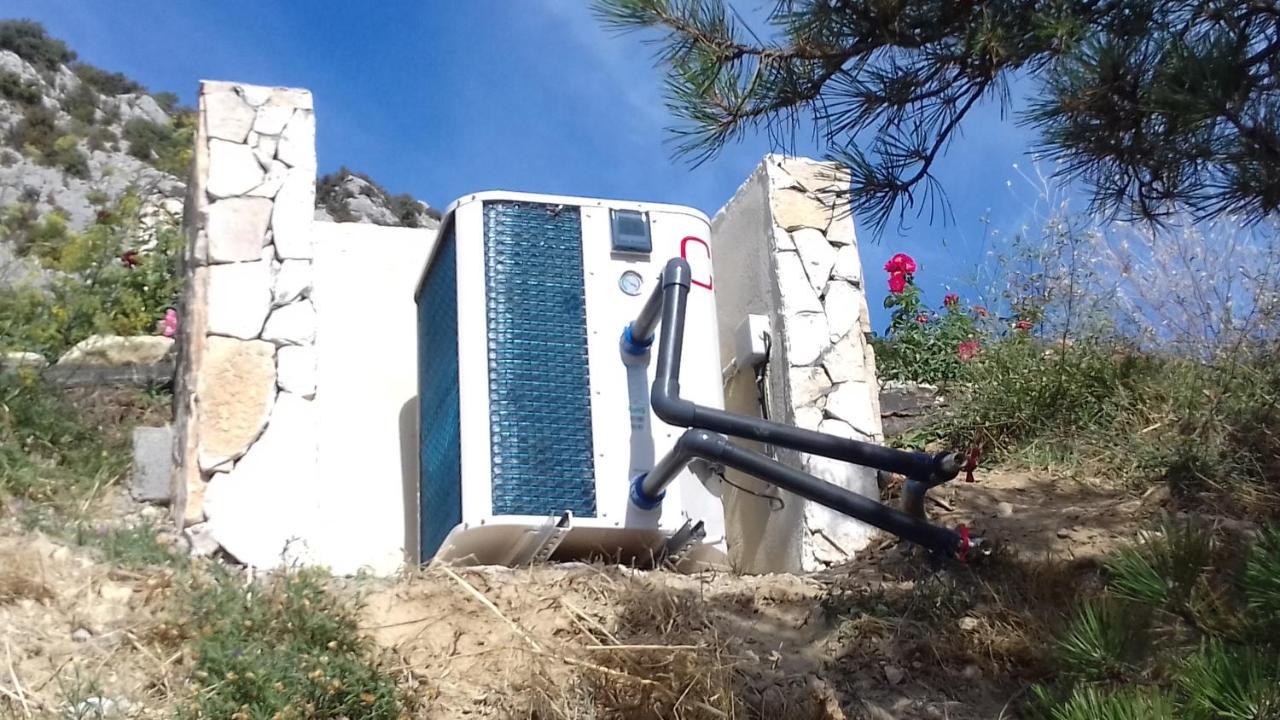 B&B L'Escalade En Luberon Volx Exterior photo