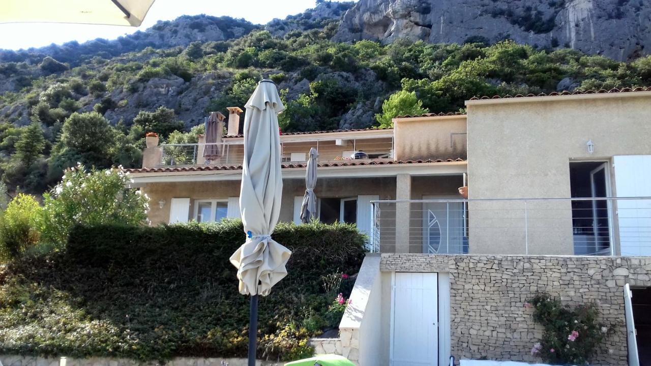 B&B L'Escalade En Luberon Volx Exterior photo
